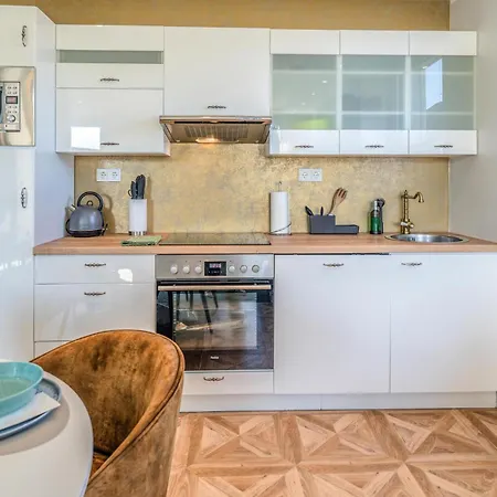 Apartment Stunning In With Wifi