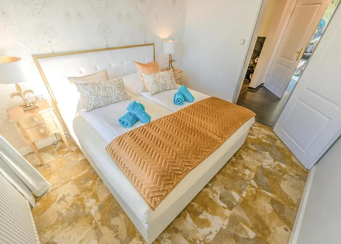 2 Bedroom Cozy In Mettmann